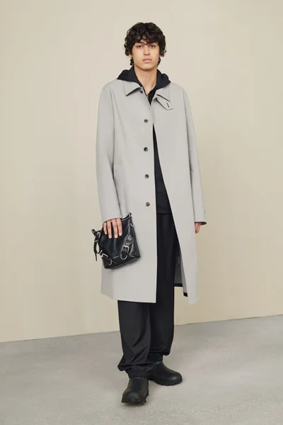 Look 10